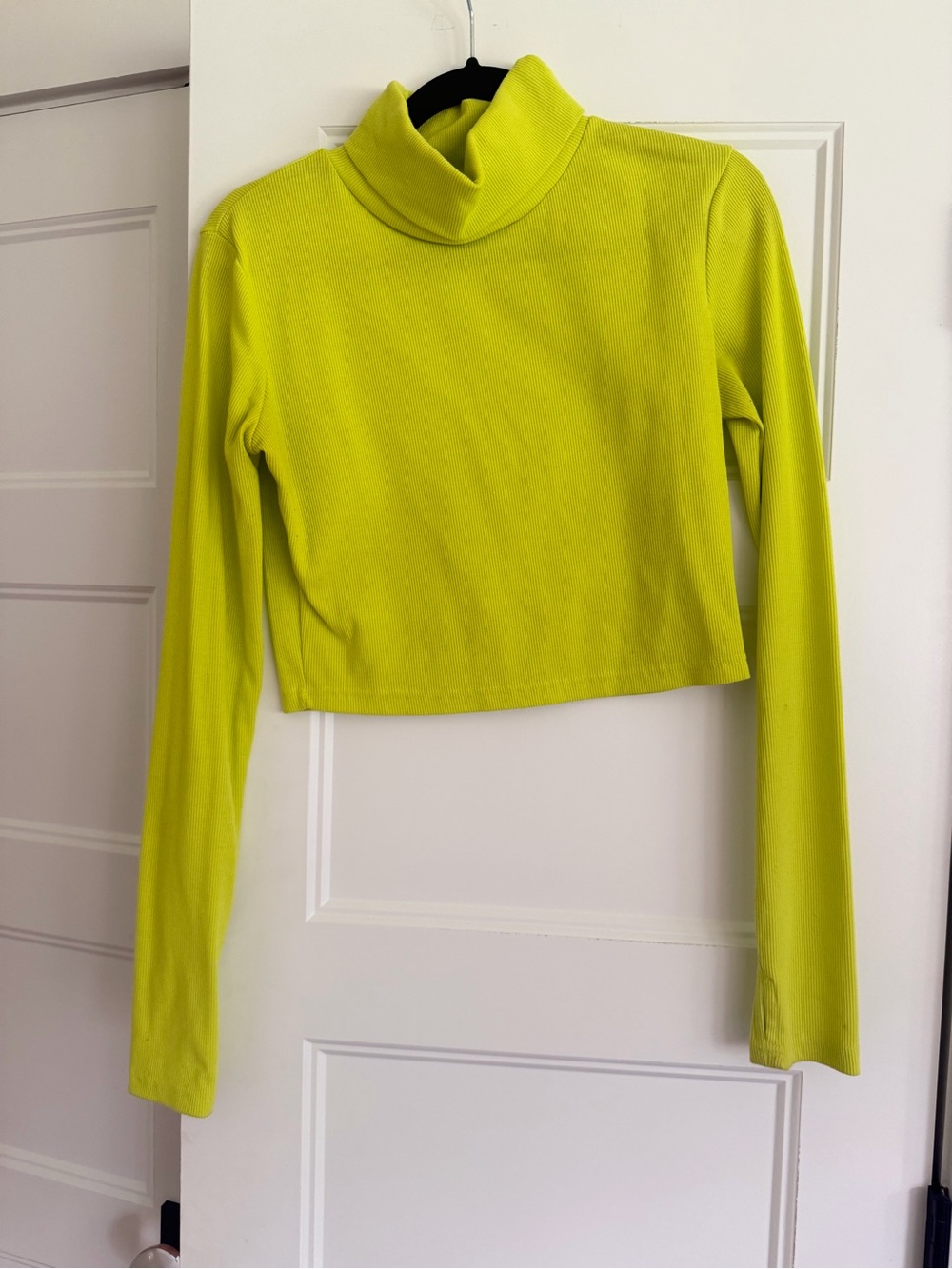 Women's Cropped Long-Sleeve Turtleneck Top - Neon Lime